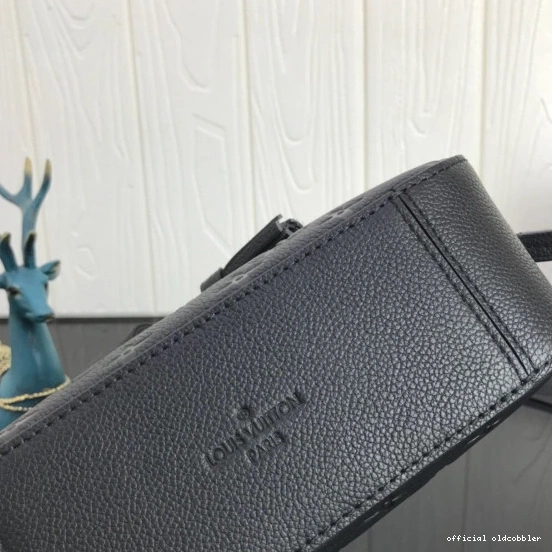 Official oldcobbler LOUIS VUITTON SAINTONGE 0816